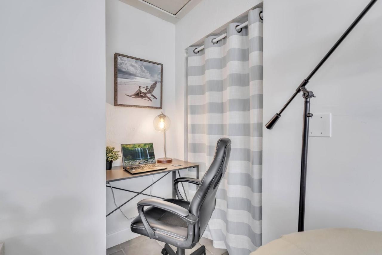 2Bed 1Bath Suite Minutes To Downtown, Beaches, Restaurants, Theaters And More Sarasota Exterior foto